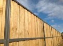 Kwikfynd Lap and Cap Timber Fencing
ulyerra